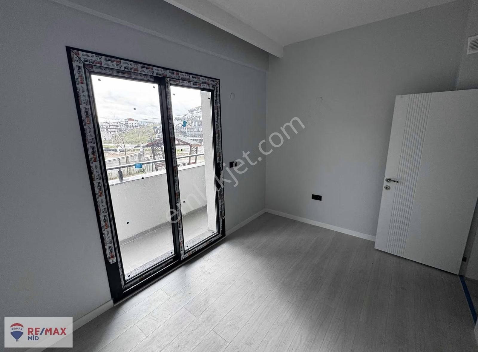 Re/max Mid'den Karesi Toygar'da Giyinme Odalı & Lüks Satılık 3+1 - Görsel 19