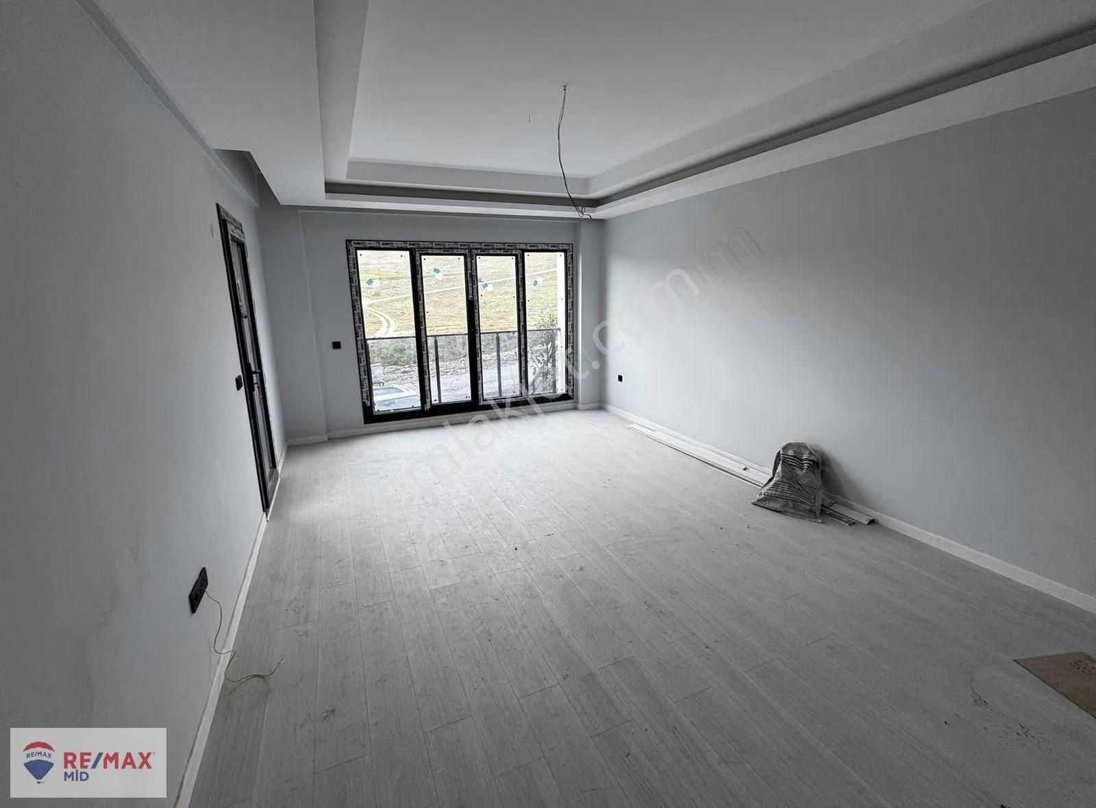 Re/max Mid'den Karesi Toygar'da Giyinme Odalı & Lüks Satılık 3+1 - Görsel 6