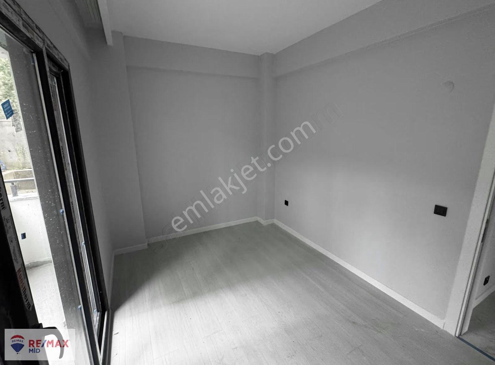 Re/max Mid'den Karesi Toygar'da Giyinme Odalı & Lüks Satılık 3+1 - Görsel 16