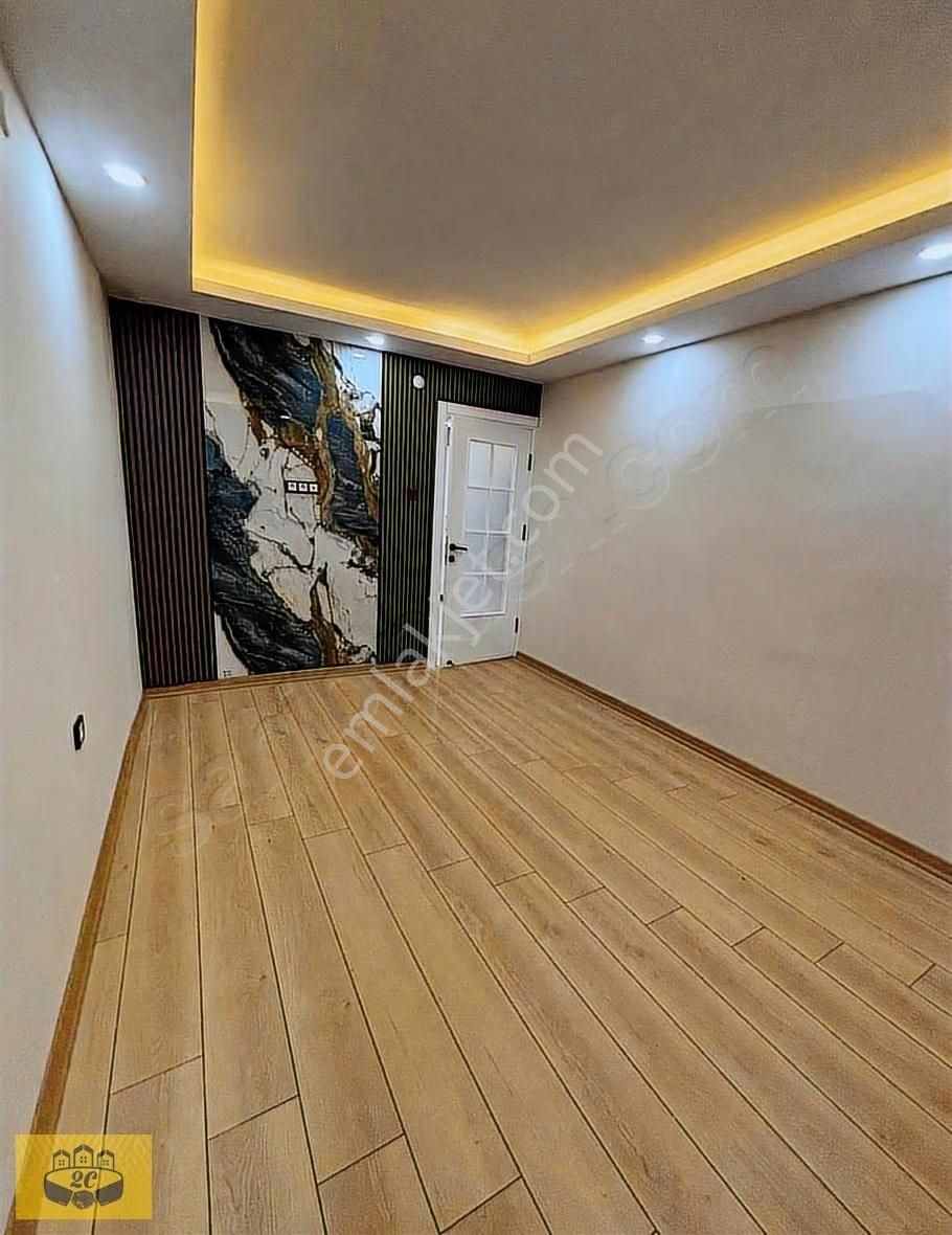 K.evren Semt Pazarı Civ. 3+1 Kapalı Mutfak Kombili+çift Banyolu - Görsel 7