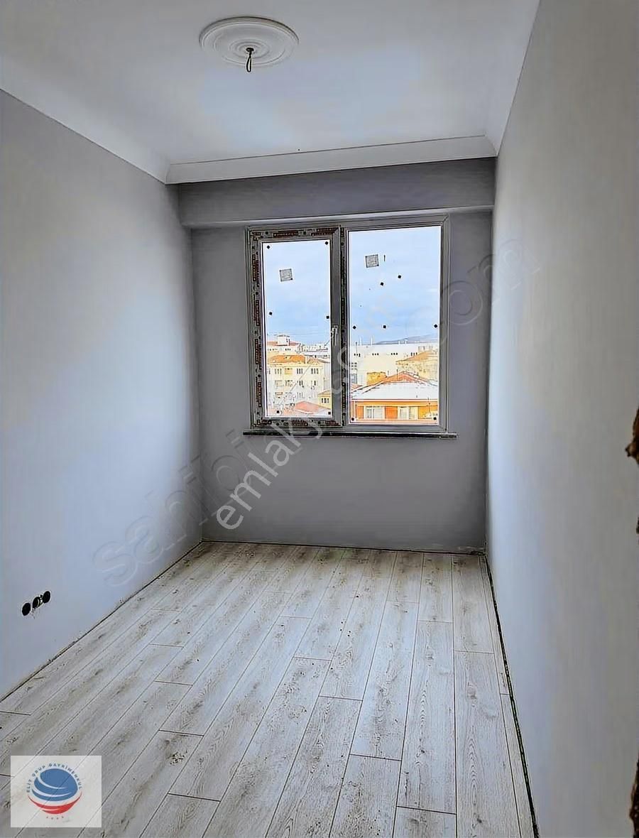 Merkezi Konumda Satılık 3+1 Sıfır Daire - Görsel 13