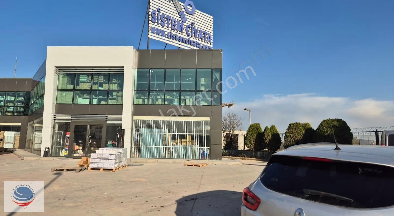 Balçık Mh Gosb Yolunda Kiralık Kdvli 1000m² Prestijli İş Yeri - Görsel 11