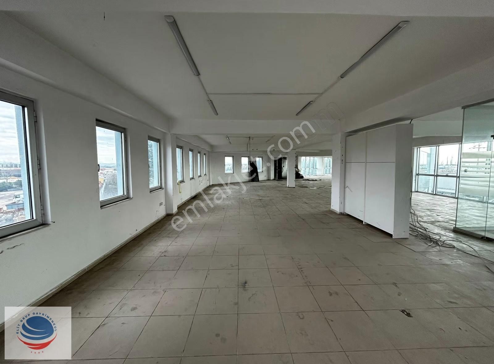 Balçık Mh Gosb Yolunda Kiralık Kdvli 1000m² Prestijli İş Yeri - Görsel 13