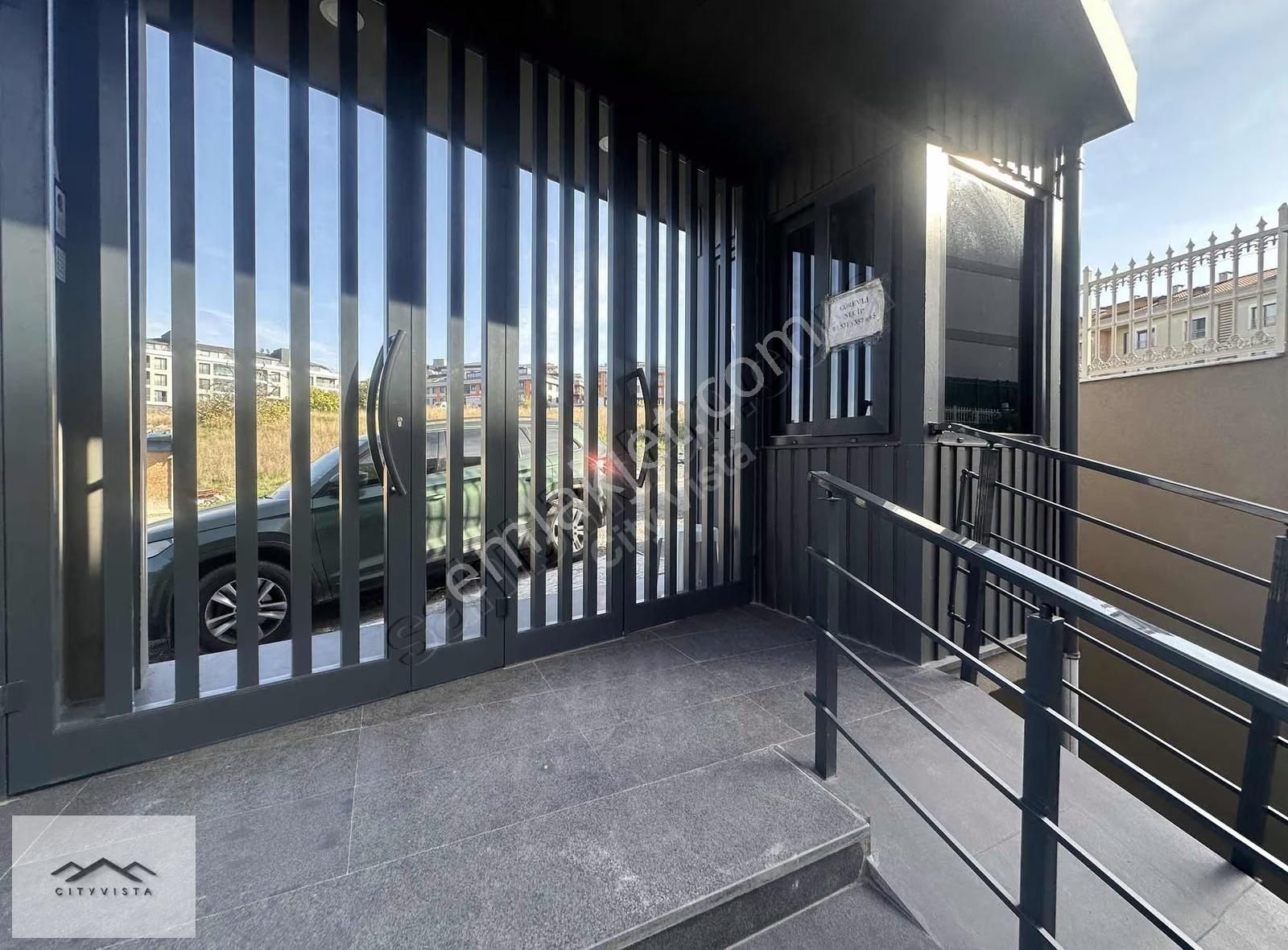 Marinaya Yakın Sıfır Satılık Lüks 5+2 Odalı Dubleks Daire - Görsel 17