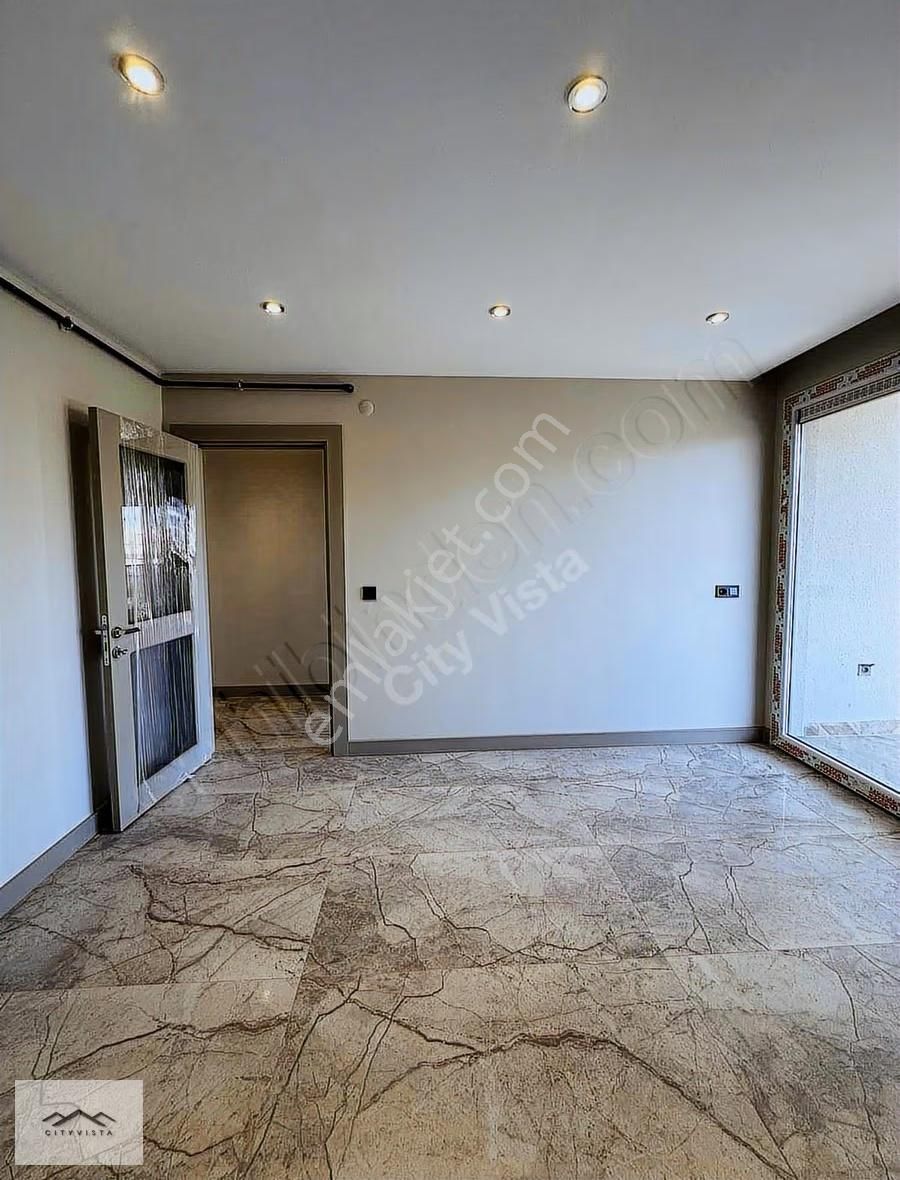 Marinaya Yakın Sıfır Satılık Lüks 5+2 Odalı Dubleks Daire - Görsel 7