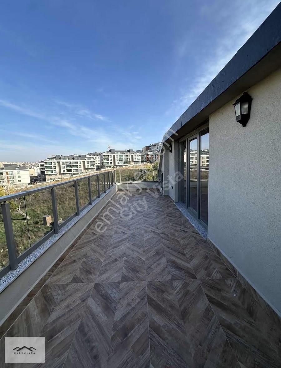 Marinaya Yakın Sıfır Satılık Lüks 5+2 Odalı Dubleks Daire - Görsel 14