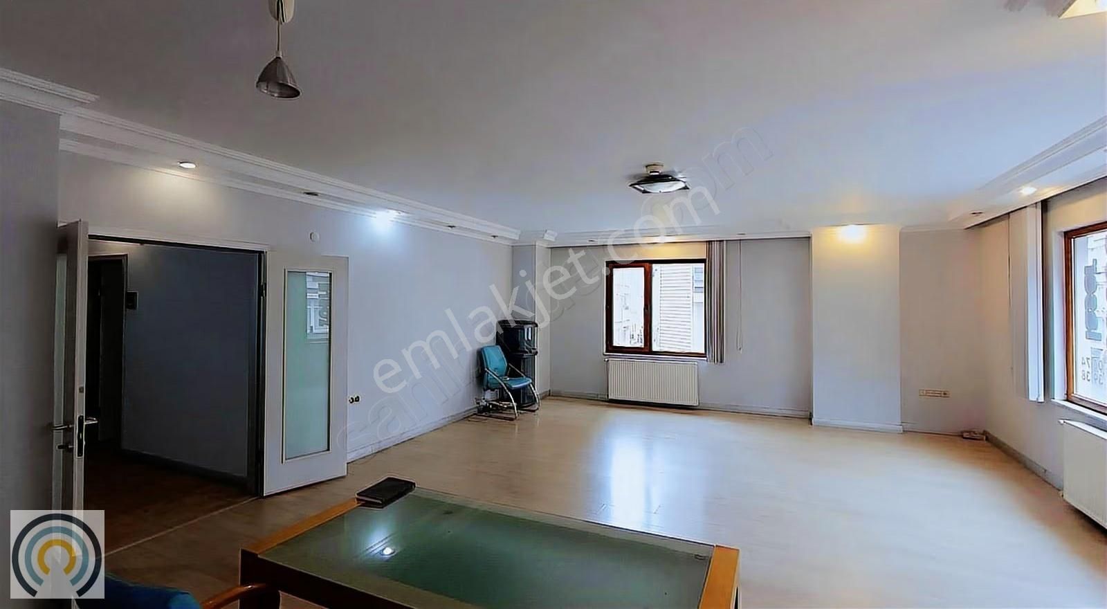 İlkadım Çiftlik Caddesi 3+1 Satılık Daire - Görsel 12