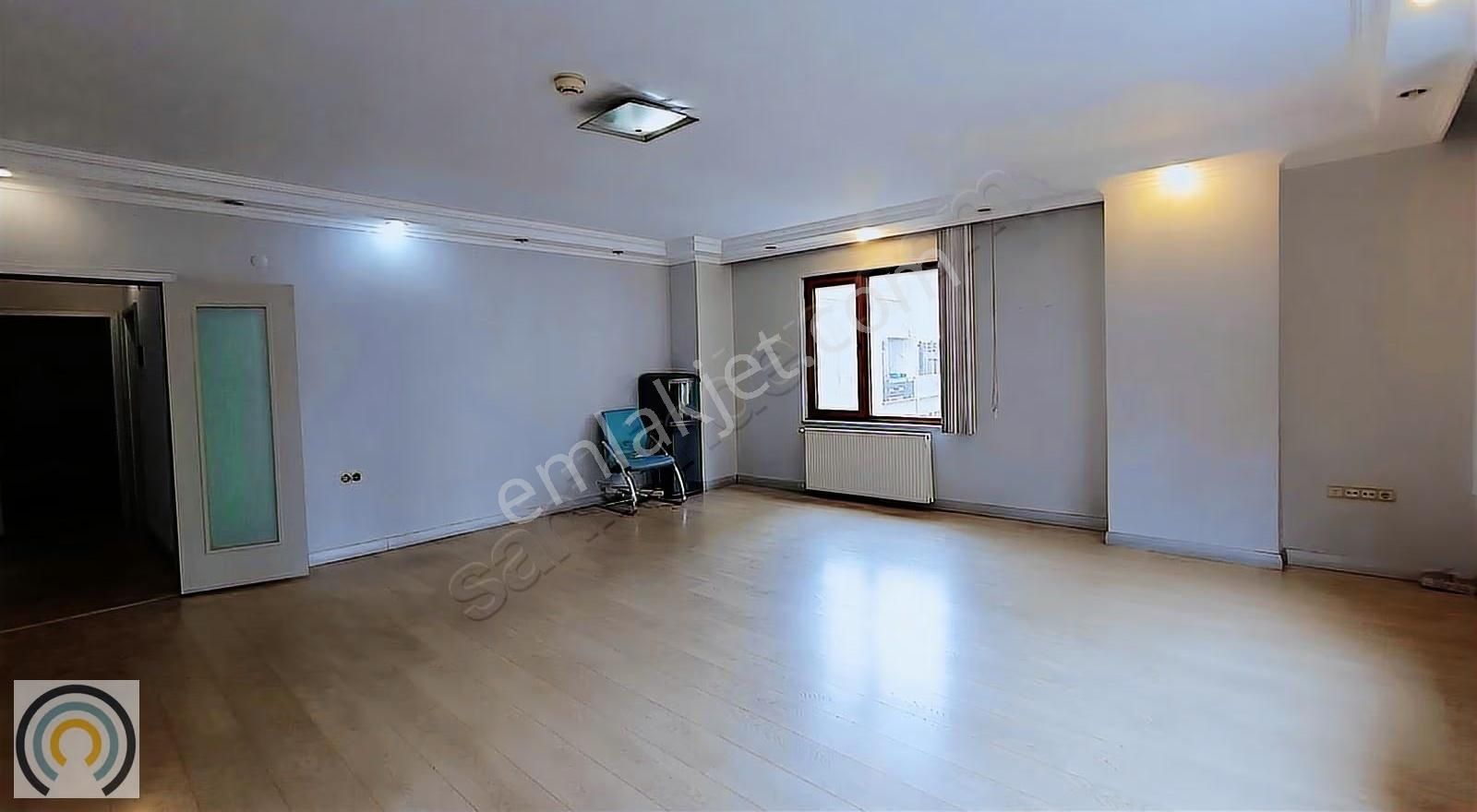 İlkadım Çiftlik Caddesi 3+1 Satılık Daire - Görsel 6