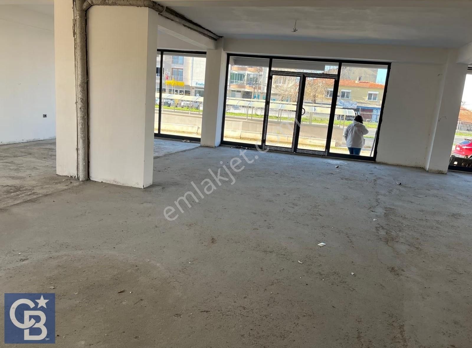 Şakranda Anayol Cepheli Kurumsala Uygun Kiralık Ticari Dükkan - Görsel 7