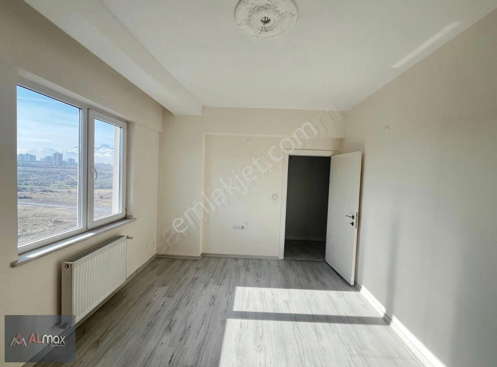 Bahçelievler Serkente 3+1 Satlık Lüks Daire - Görsel 4