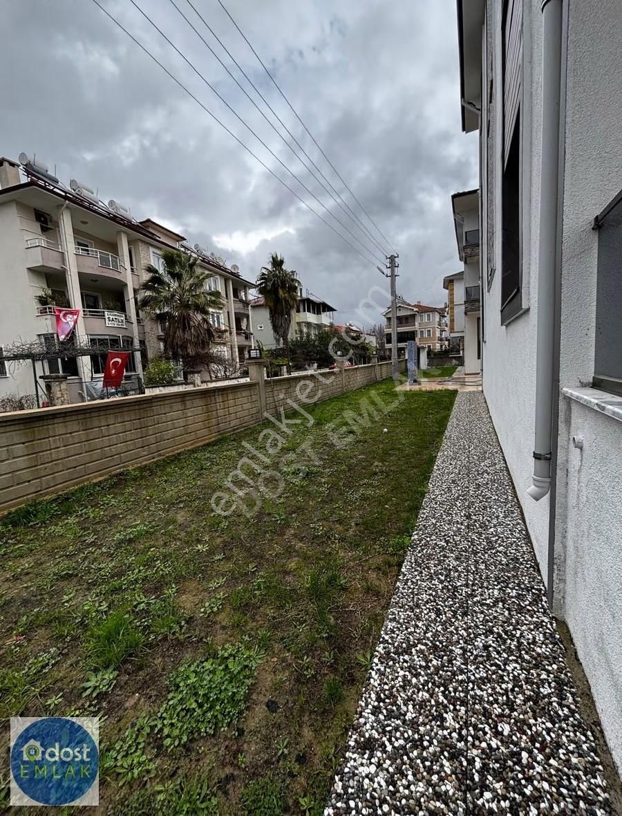 Dost Emlaktan Havuzlu Site İçerisinde Eşyalı 1+1 Kiralık Daire - Görsel 17