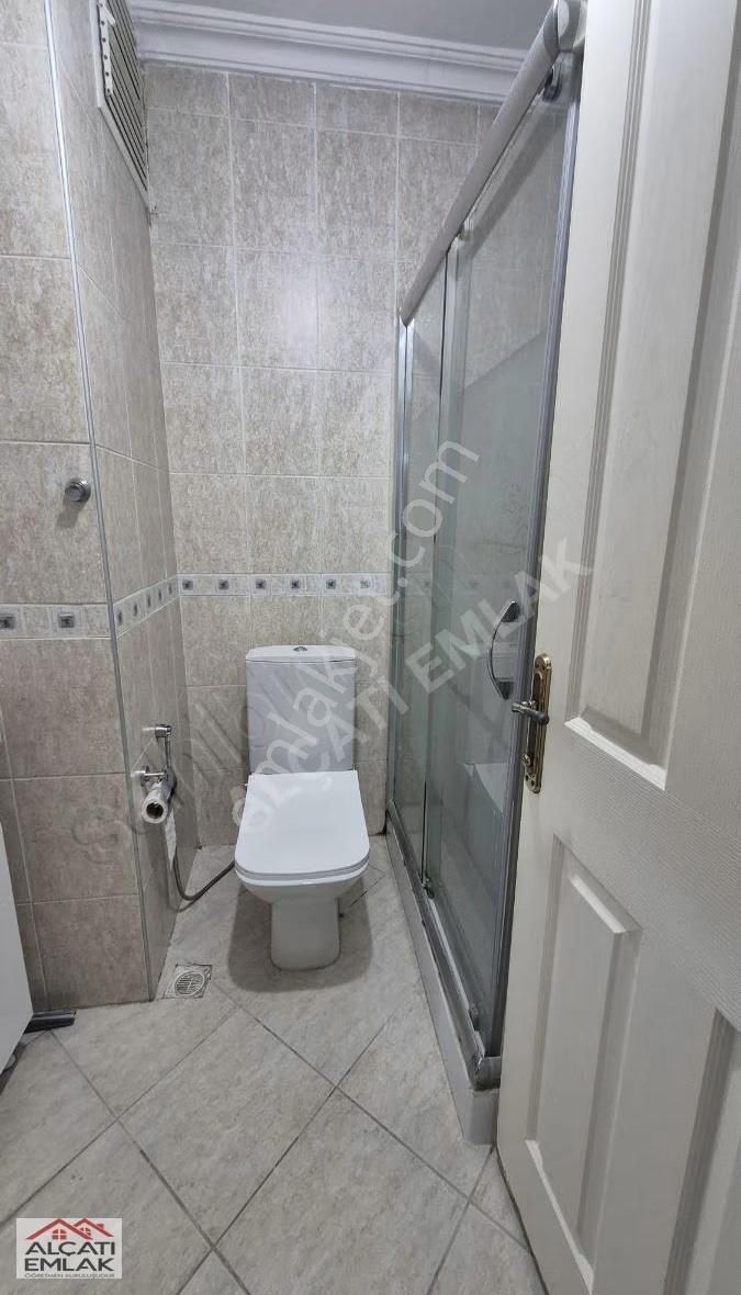 Başakşehir'de Satılık 2+1 Daire: Merkezi Konum, Ulaşım Kolaylığı - Görsel 4