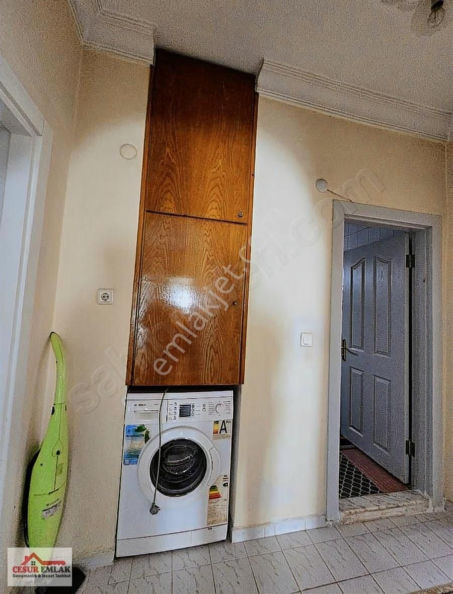 Cesurdan Yok Böyle Geniş Daire - Görsel 5