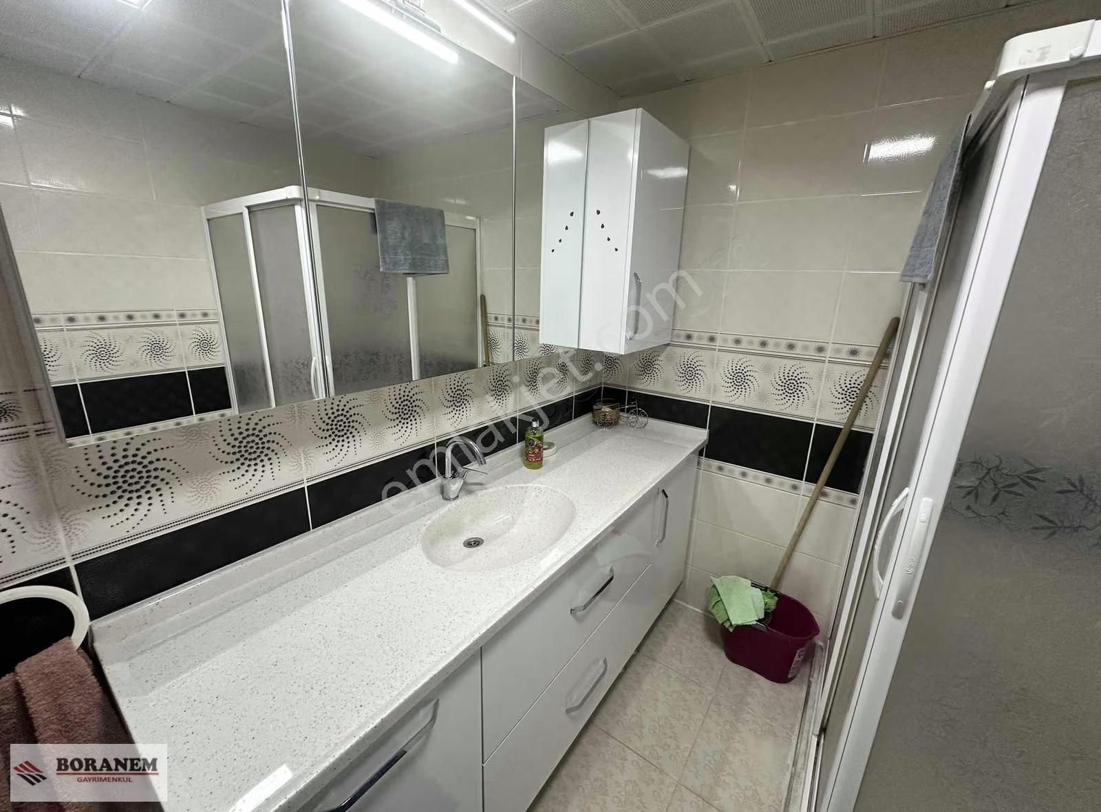 Harmandalıda Geniş Satılık 2+1 Daire - Görsel 4