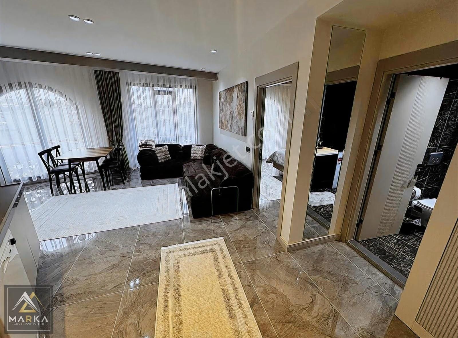 Marka'dan Dpü Karşısı Collesium'da Eşyalı Özel Konsept Daireler - Görsel 21