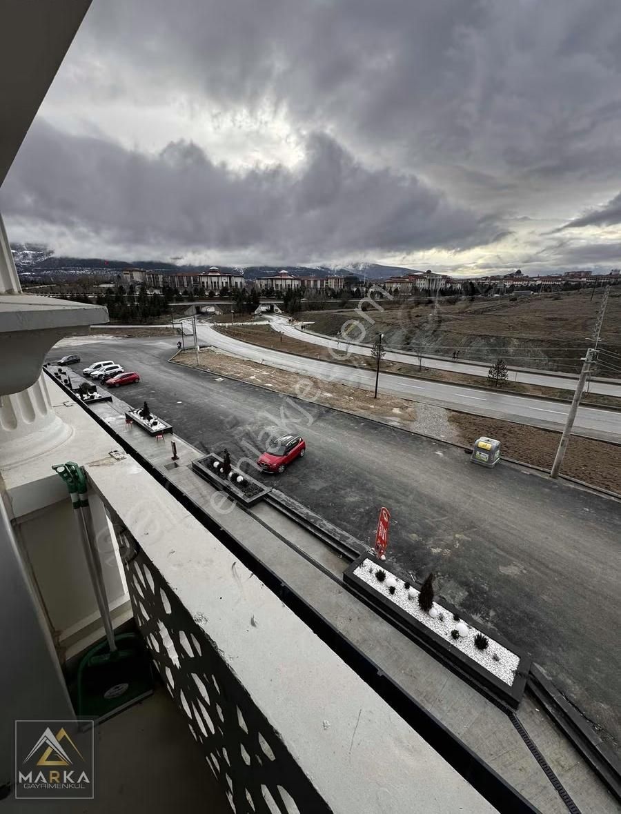 Marka'dan Dpü Karşısı Collesium'da Eşyalı Özel Konsept Daireler - Görsel 9