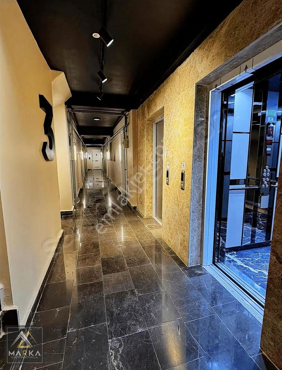 Marka'dan Dpü Karşısı Collesium'da Eşyalı Özel Konsept Daireler - Görsel 4