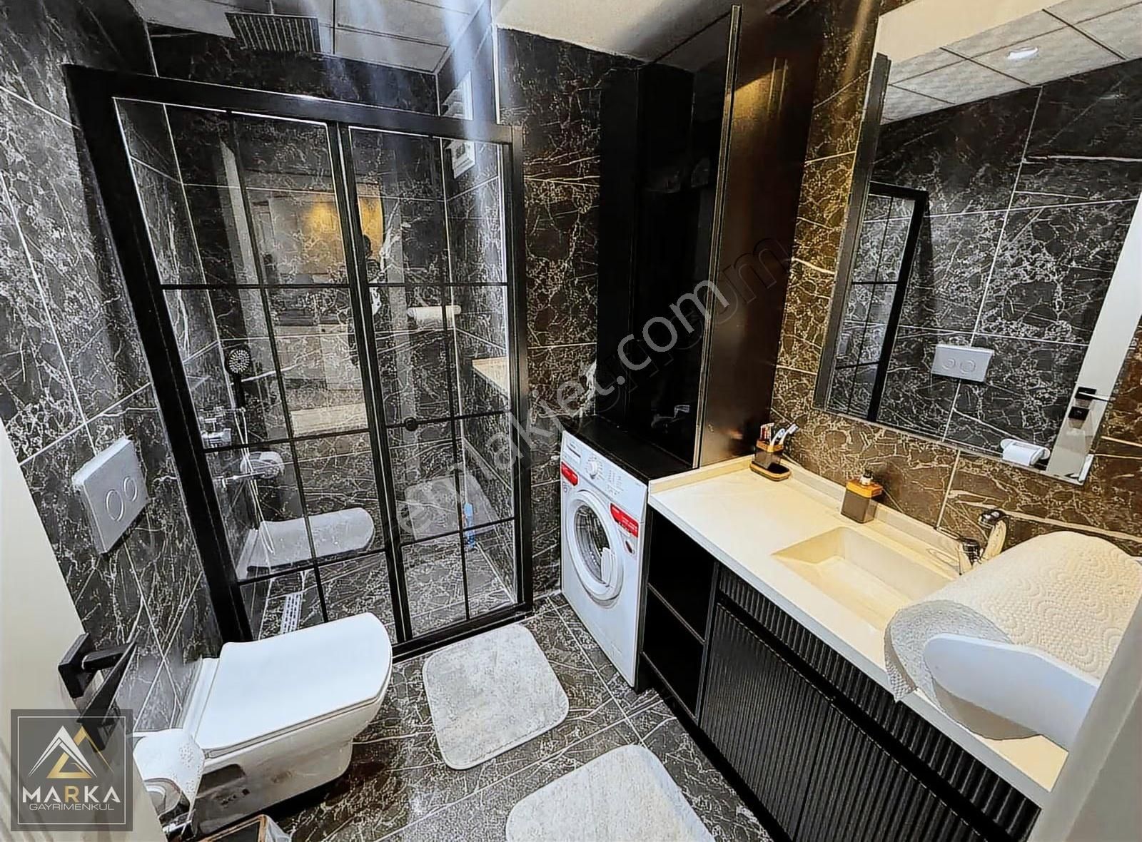 Marka'dan Dpü Karşısı Collesium'da Eşyalı Özel Konsept Daireler - Görsel 5