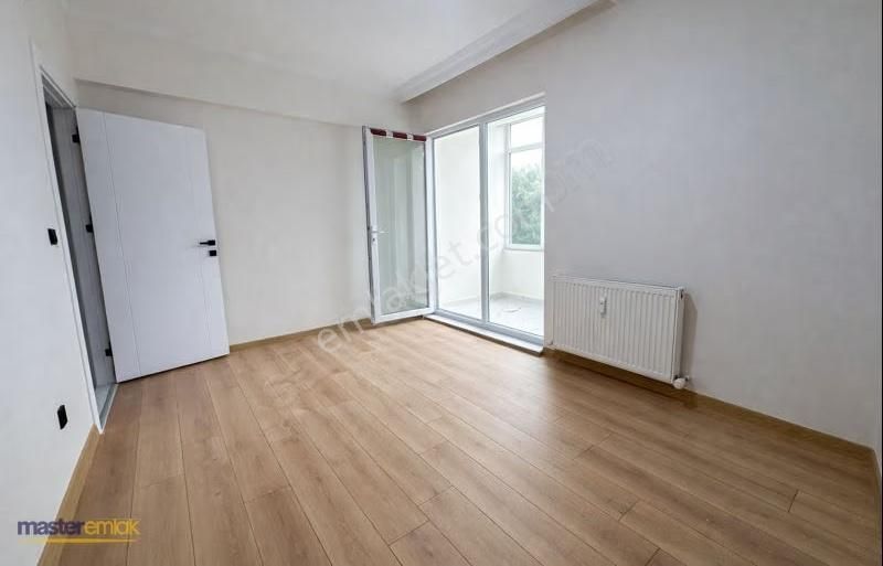 Barış Mahallesinde | Tadilatlı Masrafsız | Taşınmaya Hazır Daire - Görsel 16