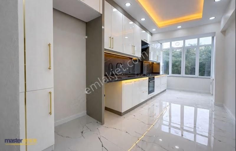 Barış Mahallesinde | Tadilatlı Masrafsız | Taşınmaya Hazır Daire - Görsel 4