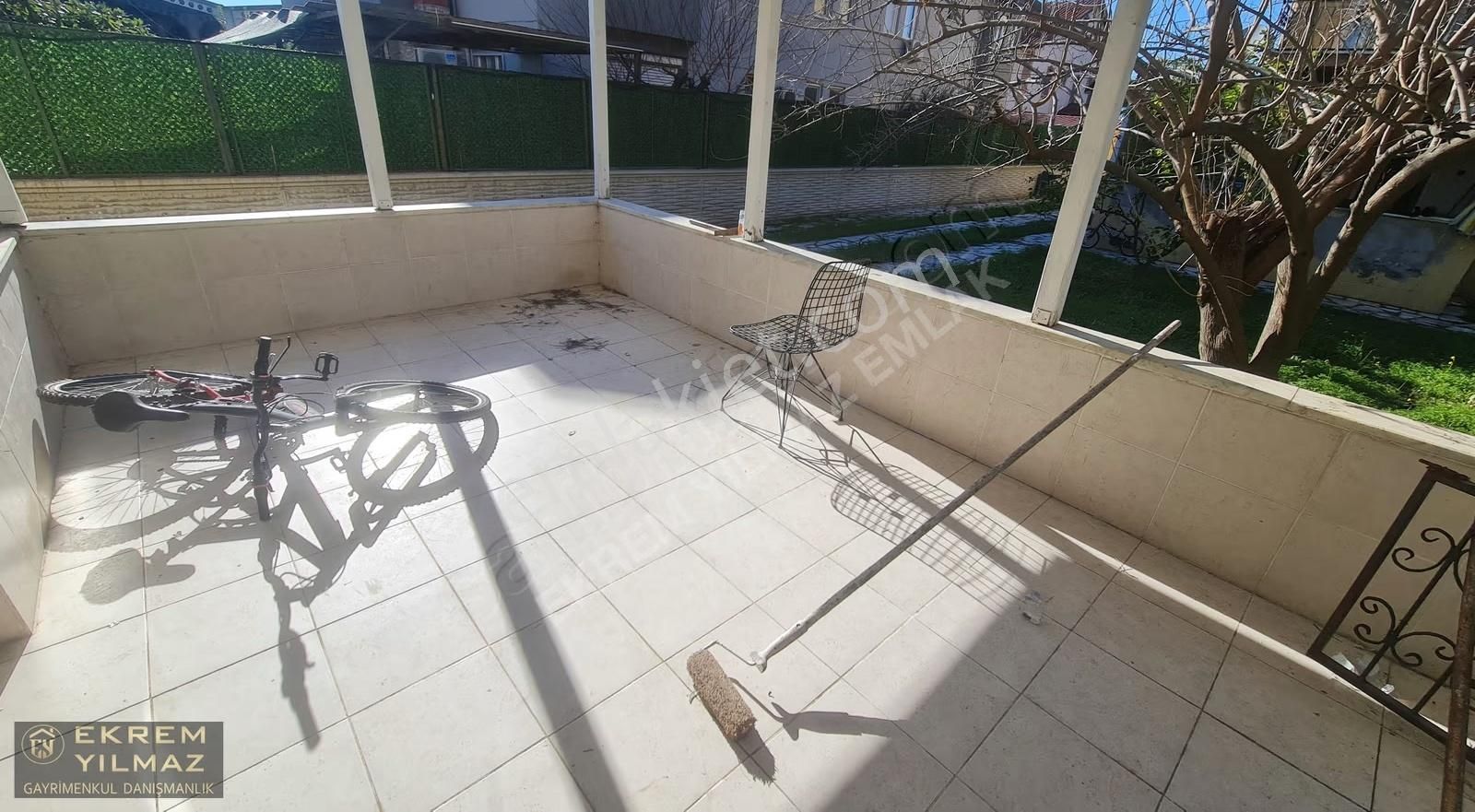 Köyceğiz Ulucamii Mahallesin'de 5+1 Bitişik Tripleks Villa - Görsel 4