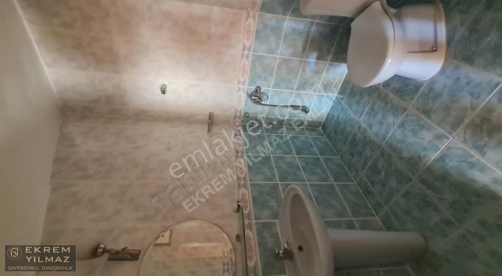 Köyceğiz Ulucamii Mahallesin'de 5+1 Bitişik Tripleks Villa - Görsel 21