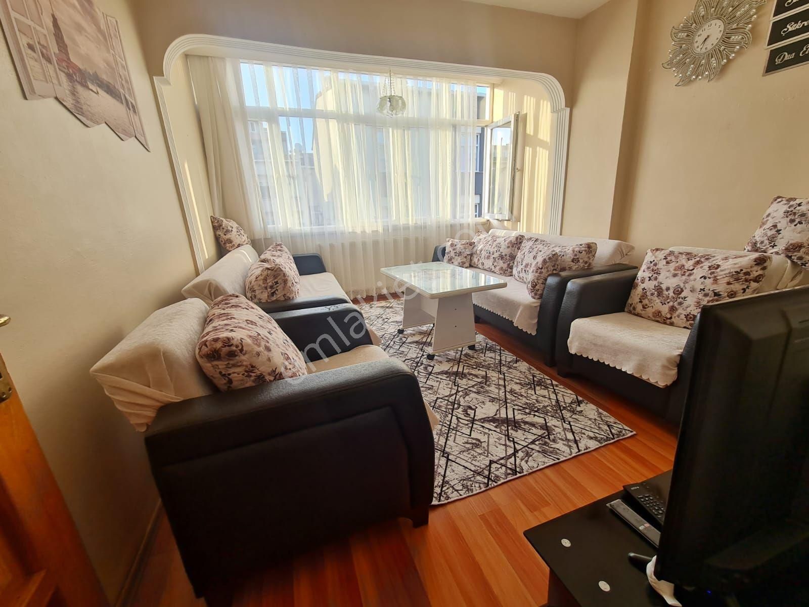 Mehmet Akifte Kiralık Eşyalı 2+1 4.kat - Görsel 3