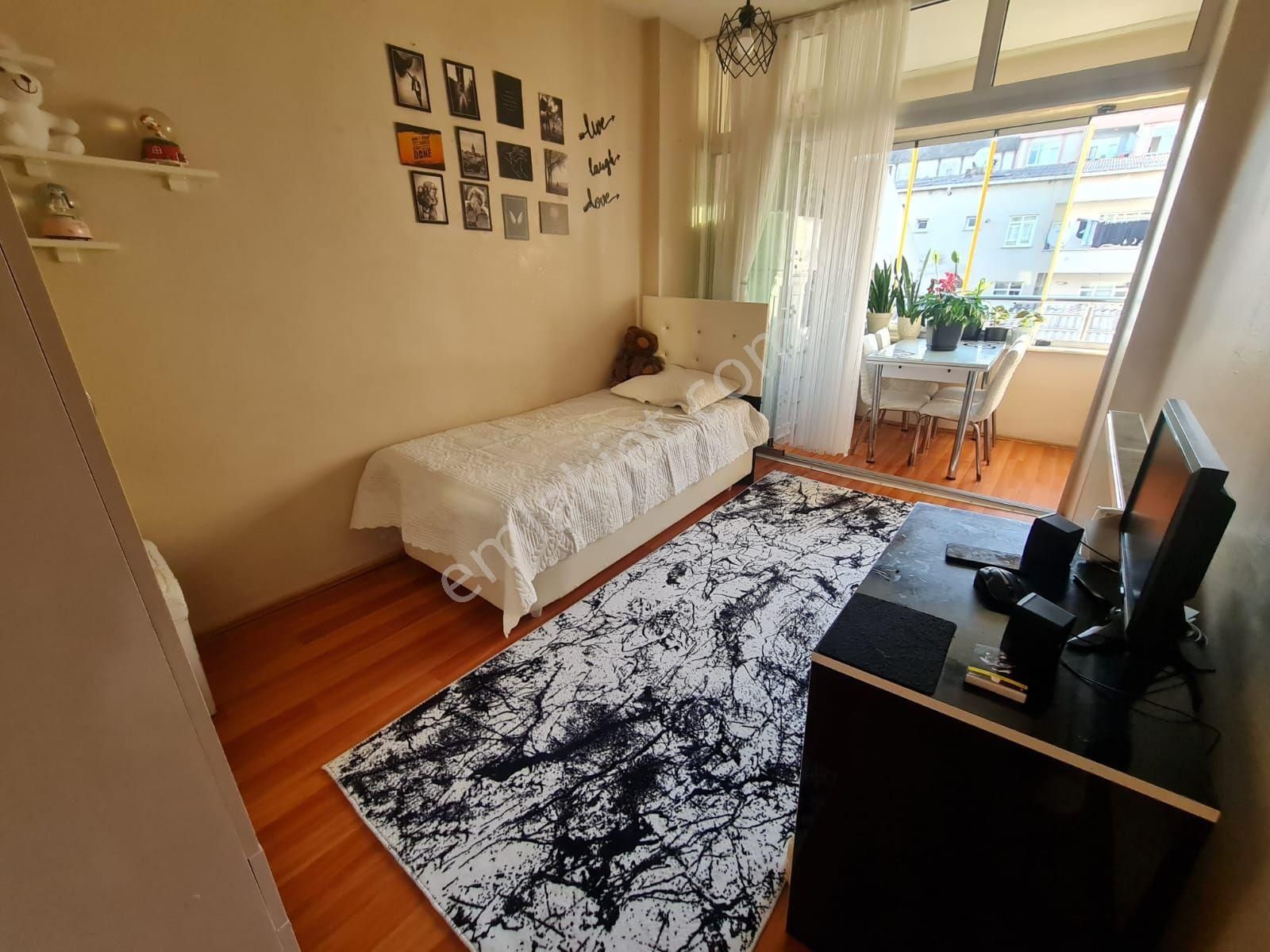 Mehmet Akifte Kiralık Eşyalı 2+1 4.kat - Görsel 7