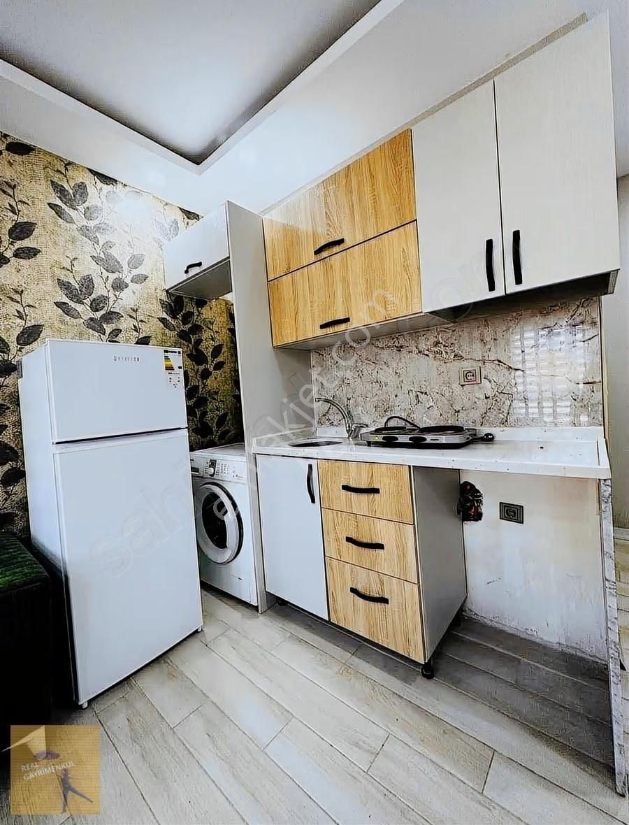 Realden Üniversite Eşyalı Lüks 1+0 Daire - Görsel 7