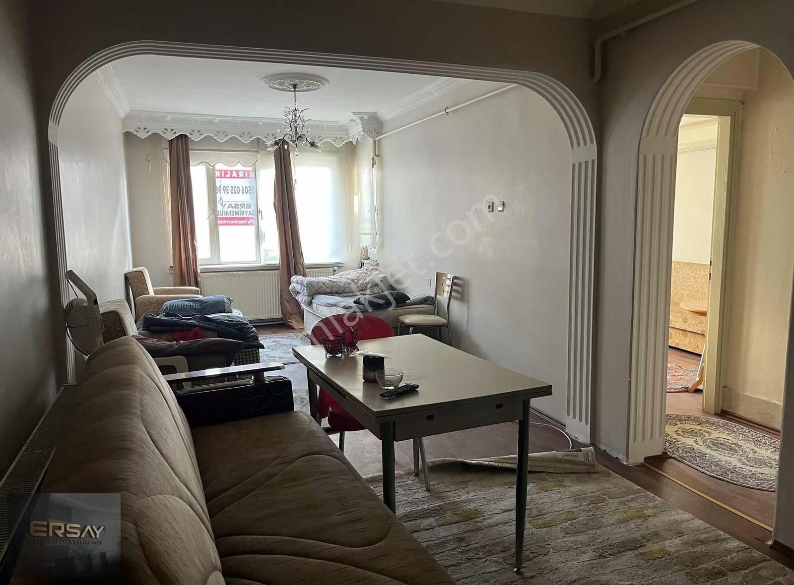 Ersay'dan Eşyalı Kiralık-2+1-arakat-cadde Üstü - Görsel 3