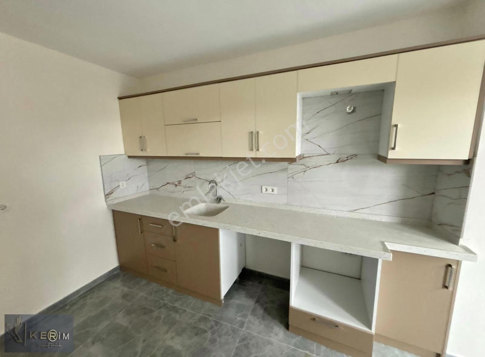 Kerim'den Küçükkuyu Merkez'de 1+1 Kiralık Daire - Görsel 10