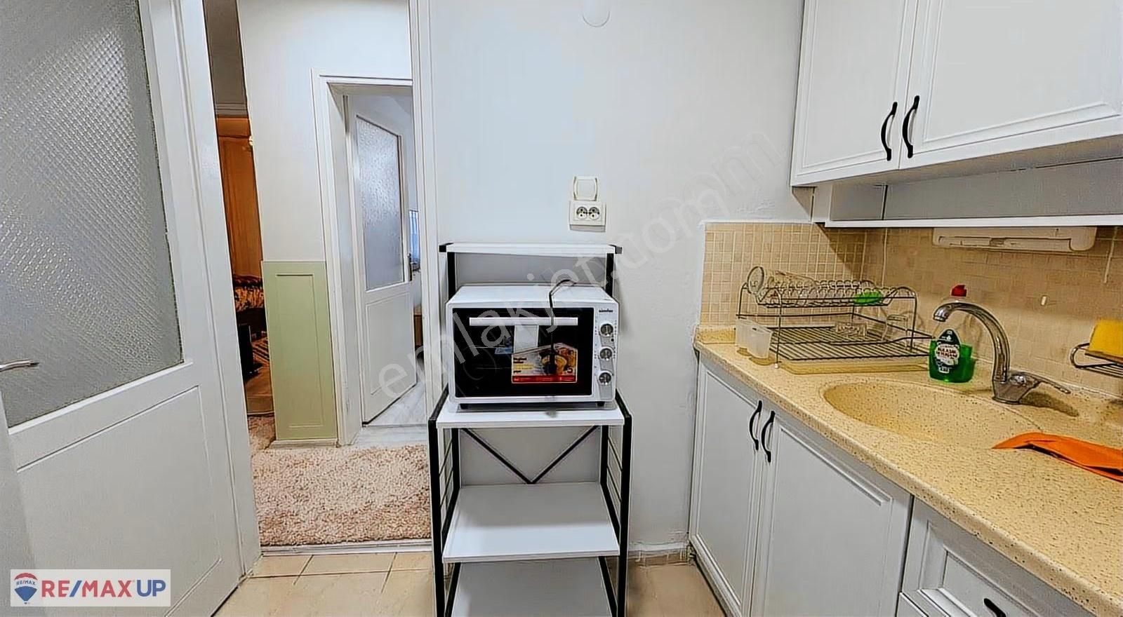 Balçova Eğitim Mh.'de İstinye Avm'ye Yakın,eşyalı Kiralık Daire - Görsel 9