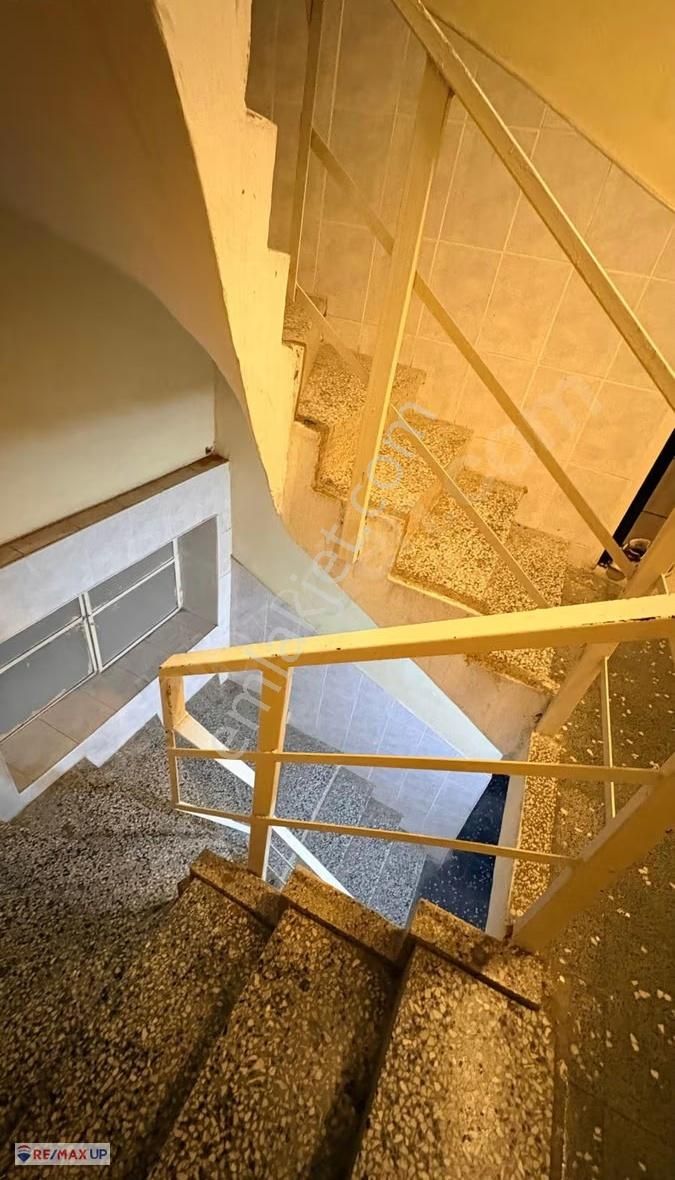 Balçova Eğitim Mh.'de İstinye Avm'ye Yakın,eşyalı Kiralık Daire - Görsel 2