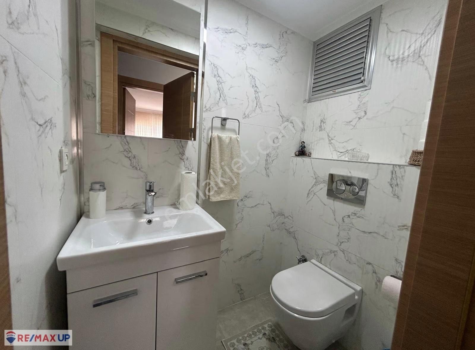 Girne Bulvarı Üzerinde Tam Bakımlı Ebeveyn Banyolu 3+1 Daire - Görsel 5