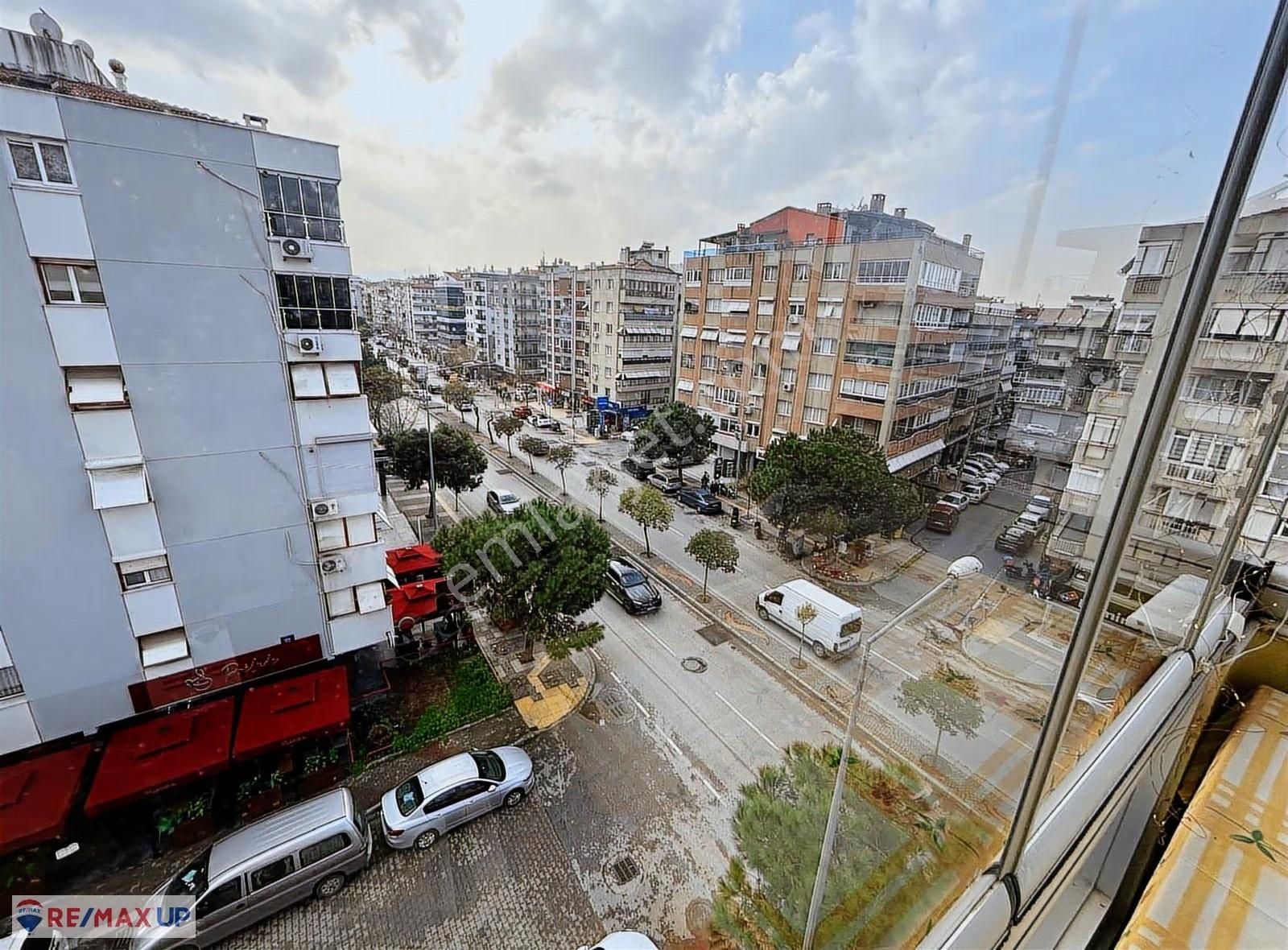 Girne Bulvarı Üzerinde Tam Bakımlı Ebeveyn Banyolu 3+1 Daire - Görsel 16