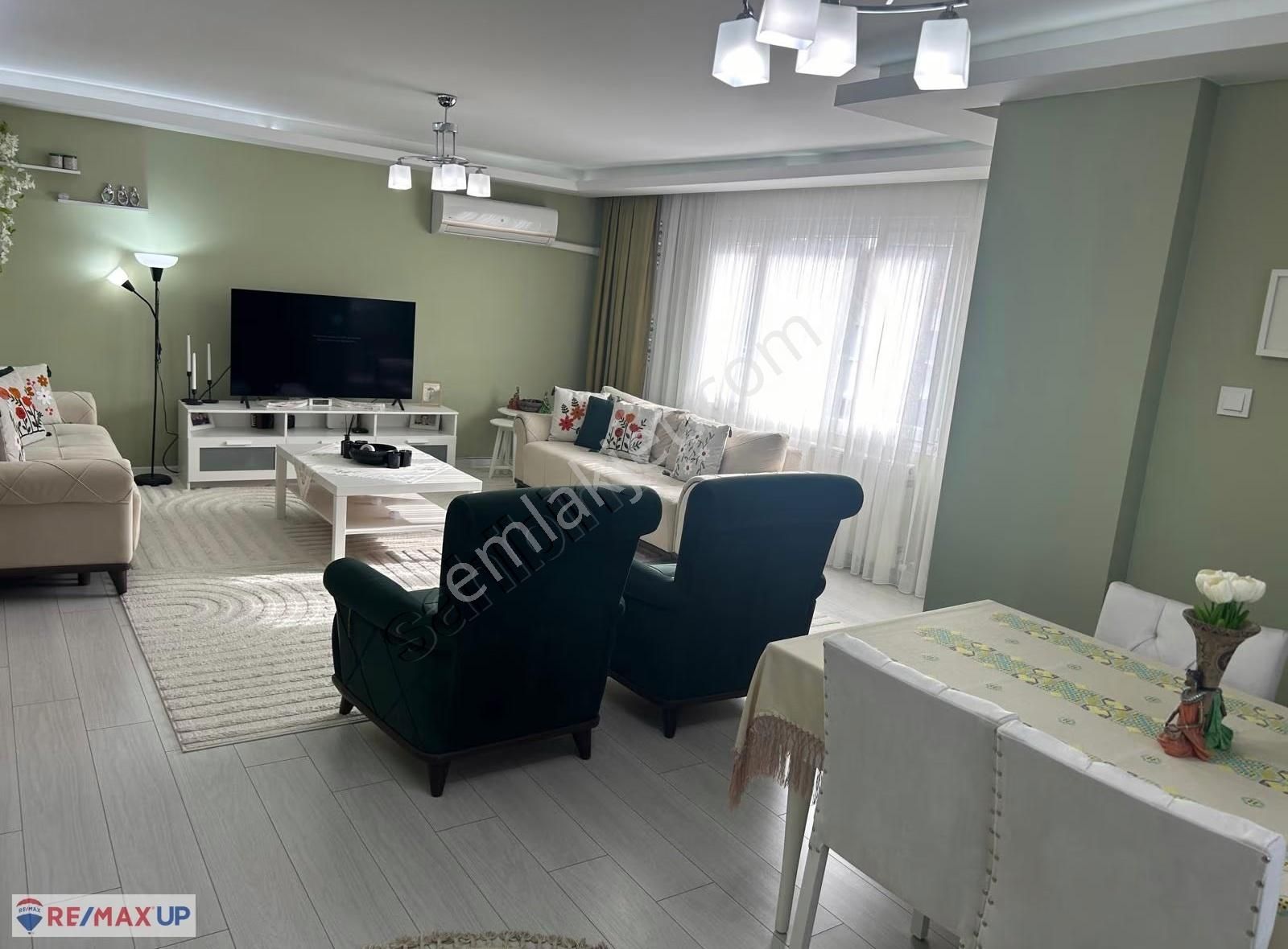 Girne Bulvarı Üzerinde Tam Bakımlı Ebeveyn Banyolu 3+1 Daire - Görsel 23