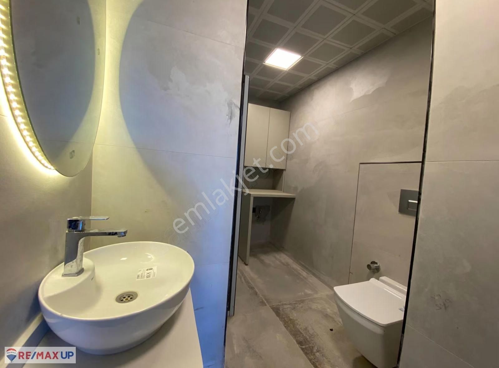 Kuşadası Havuzlu Sitede Bahçe Konforu - Görsel 7