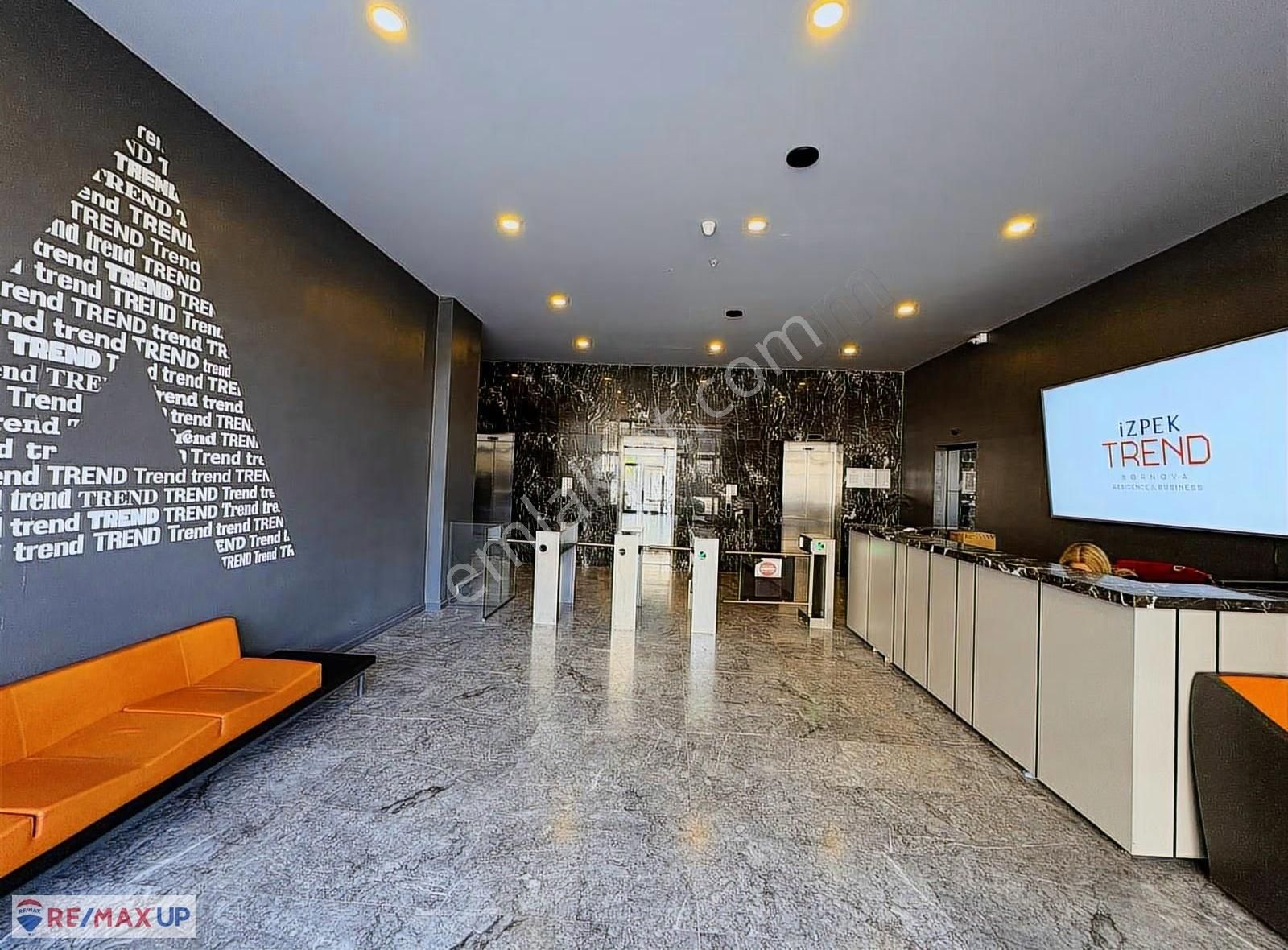 İzmır / Bornova / Ankara Asfaltı Yanı Kıralık Dükkan