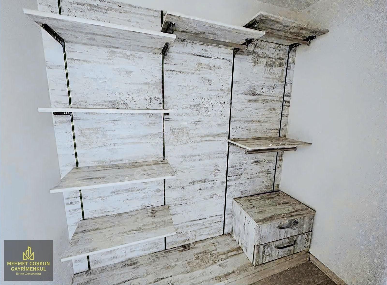 100.yılda Havuzlu Sitede G.odalı Satılık Geniş 2+1 Daire - Görsel 5