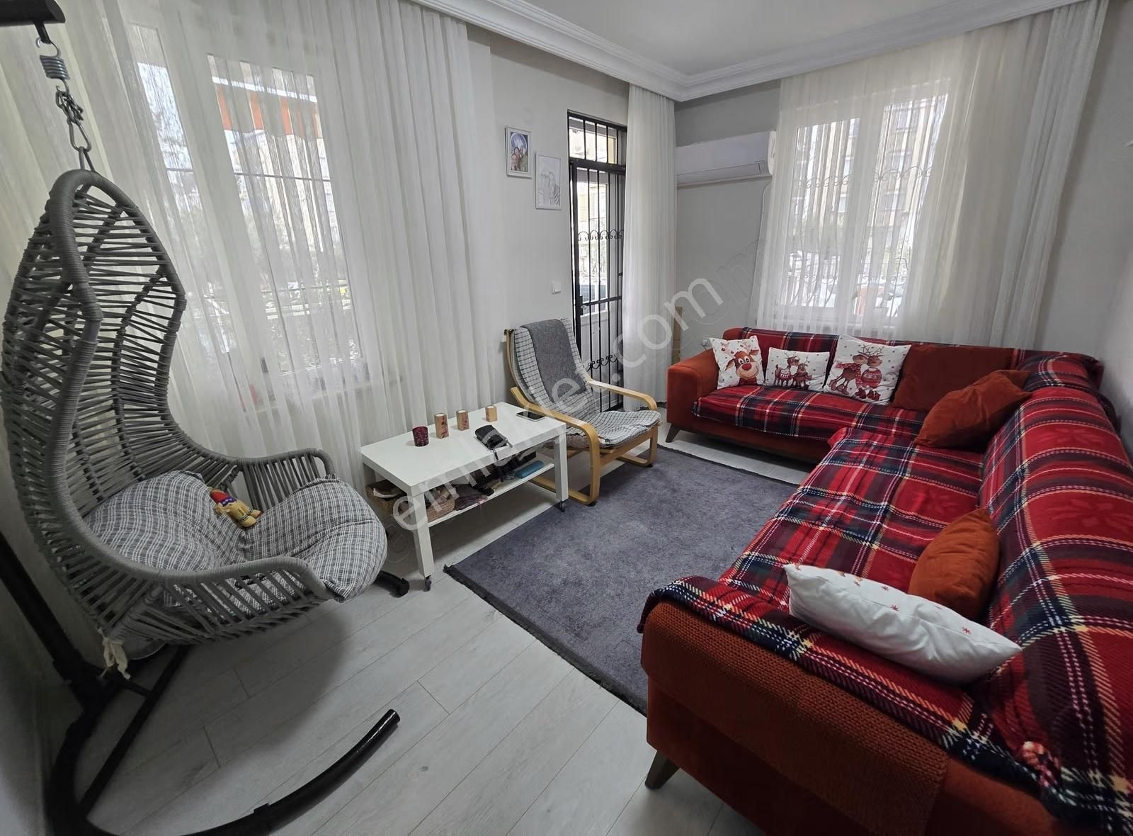 Ahatlı Da Bakımlı Satılık Yüksek Giriş 2+1 Daire