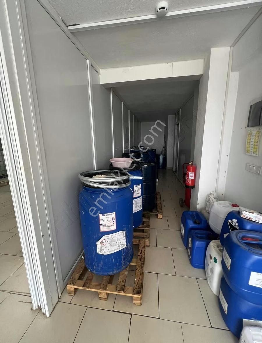 Altınova Sinan Mahallesinde Kiralık Ruhsatlı 1100 M² İş Merkezi - Görsel 6
