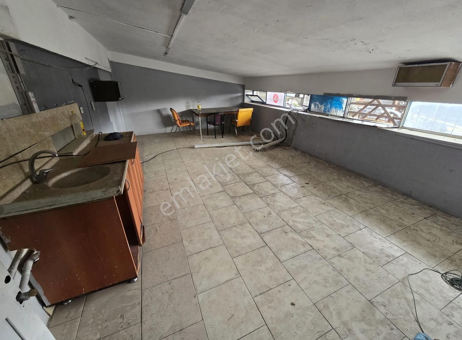 Akdeniz Sanayi Sitesi'nde Kiralık 400m² Asma Katlı Dükkan - Görsel 26
