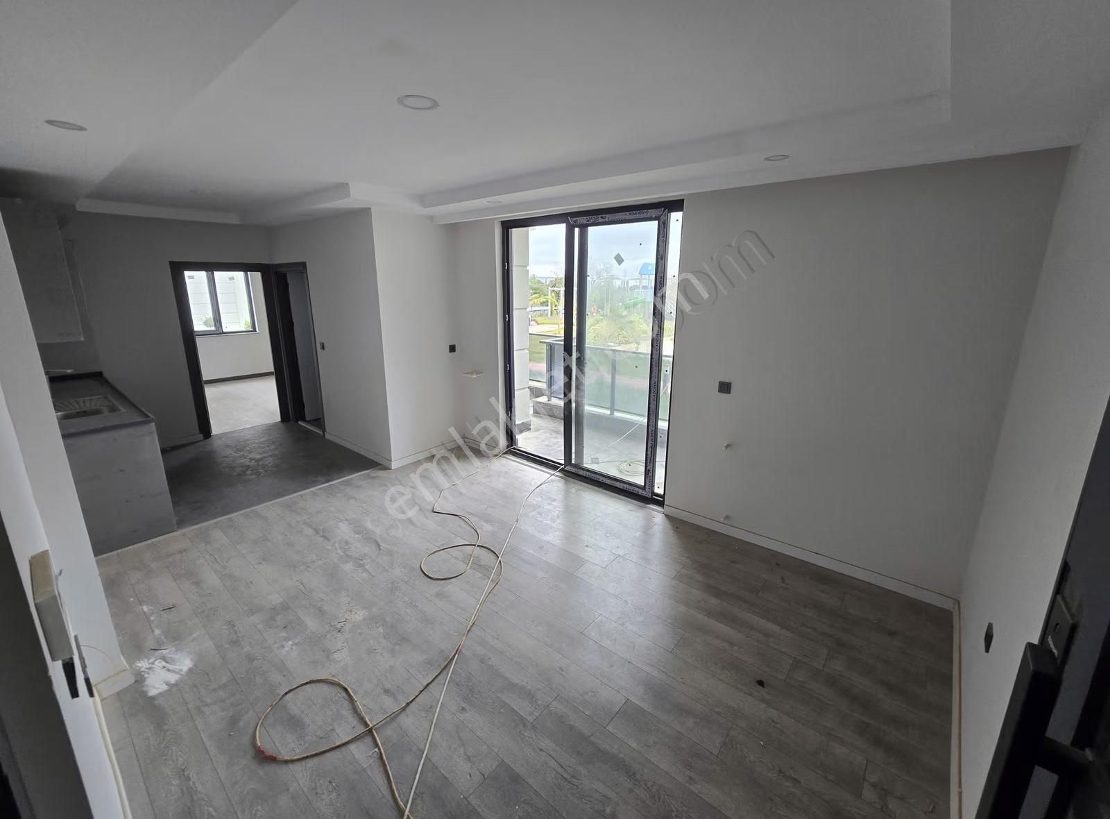 Varsak'ta Havuz Cepheli, Yatırımlık 1+1 Daire - Görsel 34