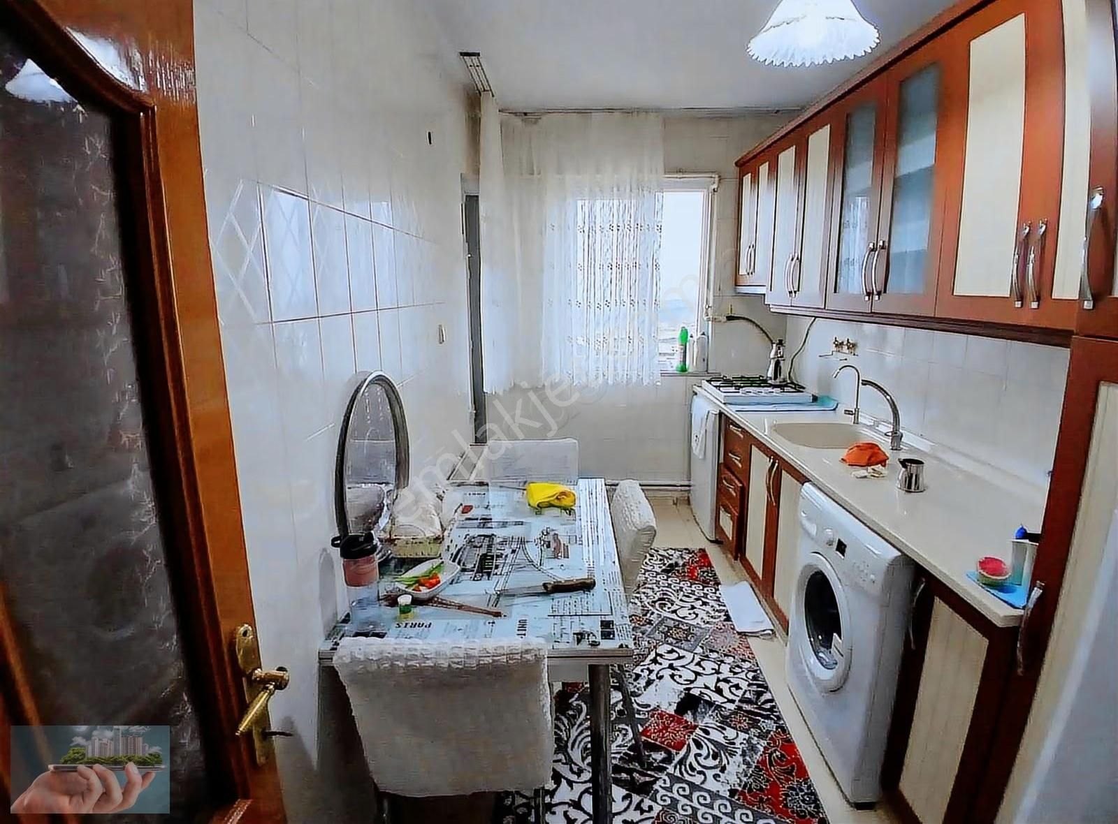 Gazi Mahallesinde 2+1 120 M2 5.kat Satılık Daire!! - Görsel 21