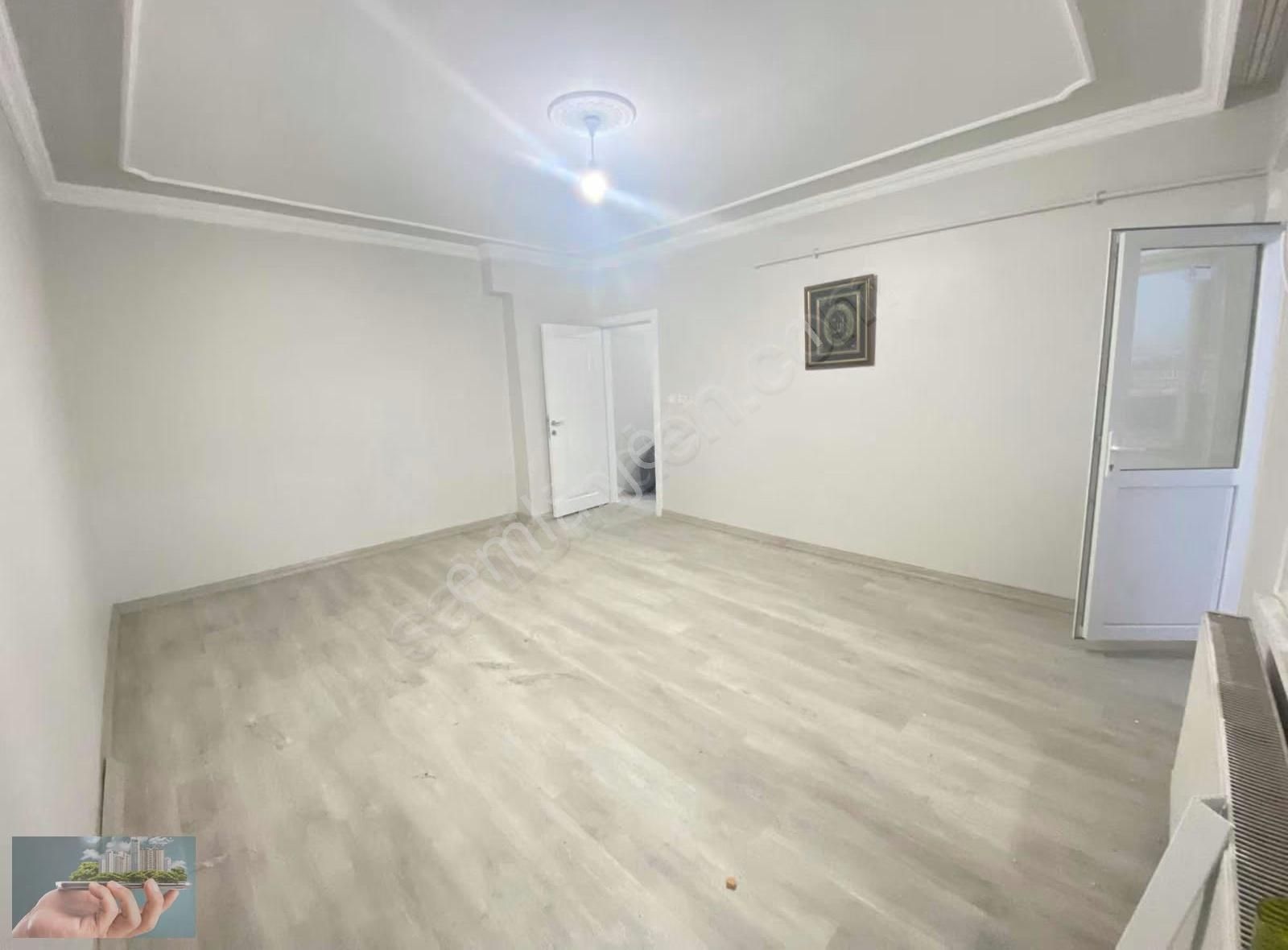 Atatürk Mahallesinde 2+1 Eski Yapı 5.kat Satılık Daire! - Görsel 6