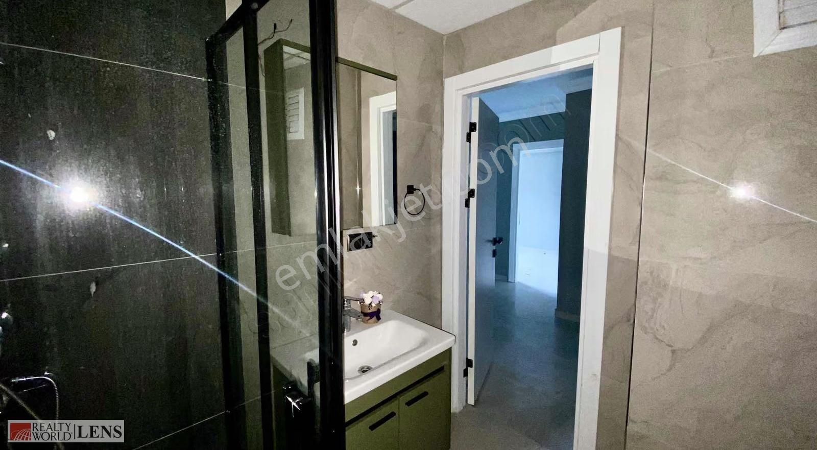 Sakarya Üniversitesine Yürüme Mesafesinde, Bahçe Katı 2+1 Daire - Görsel 4