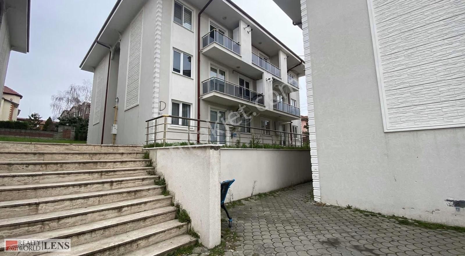 Sakarya Üniversitesine Yürüme Mesafesinde, Bahçe Katı 2+1 Daire - Görsel 9