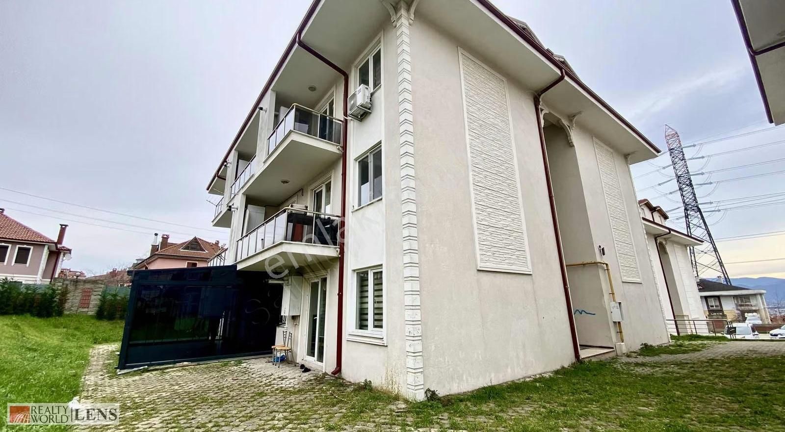 Sakarya Üniversitesine Yürüme Mesafesinde, Bahçe Katı 2+1 Daire - Görsel 19
