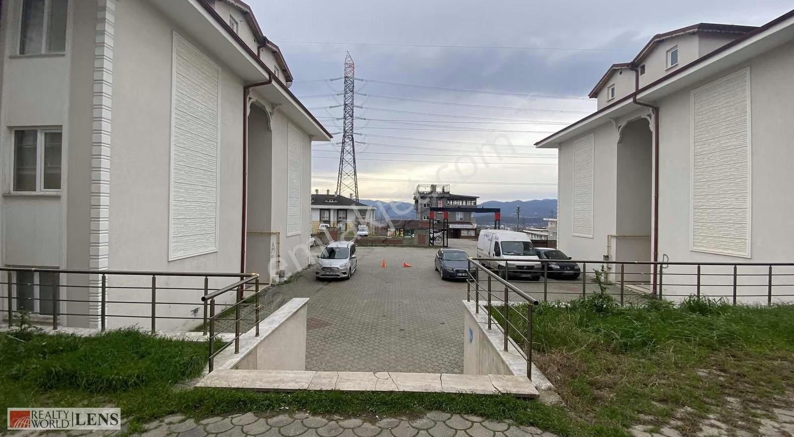 Sakarya Üniversitesine Yürüme Mesafesinde, Bahçe Katı 2+1 Daire - Görsel 15