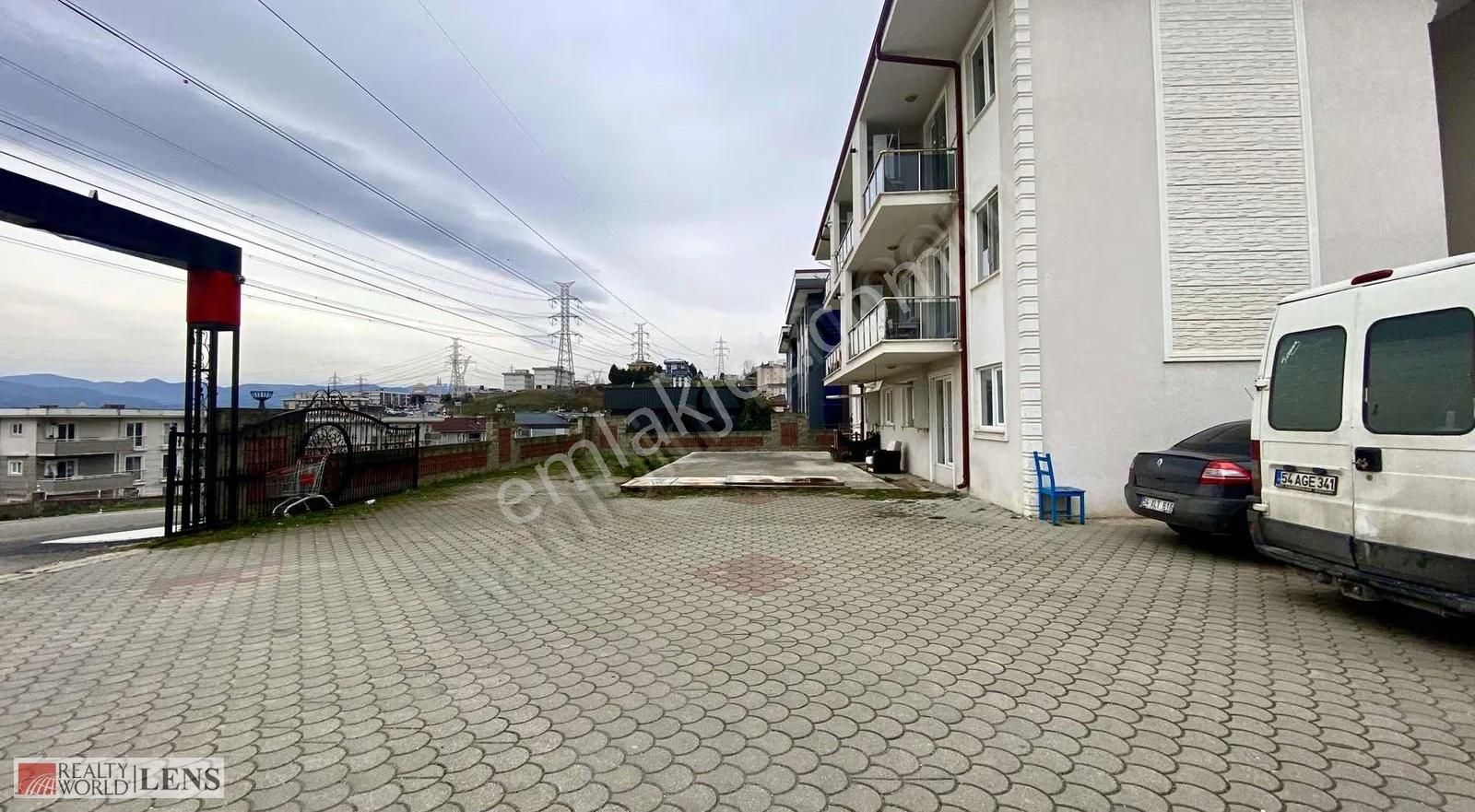 Sakarya Üniversitesine Yürüme Mesafesinde, Bahçe Katı 2+1 Daire - Görsel 17